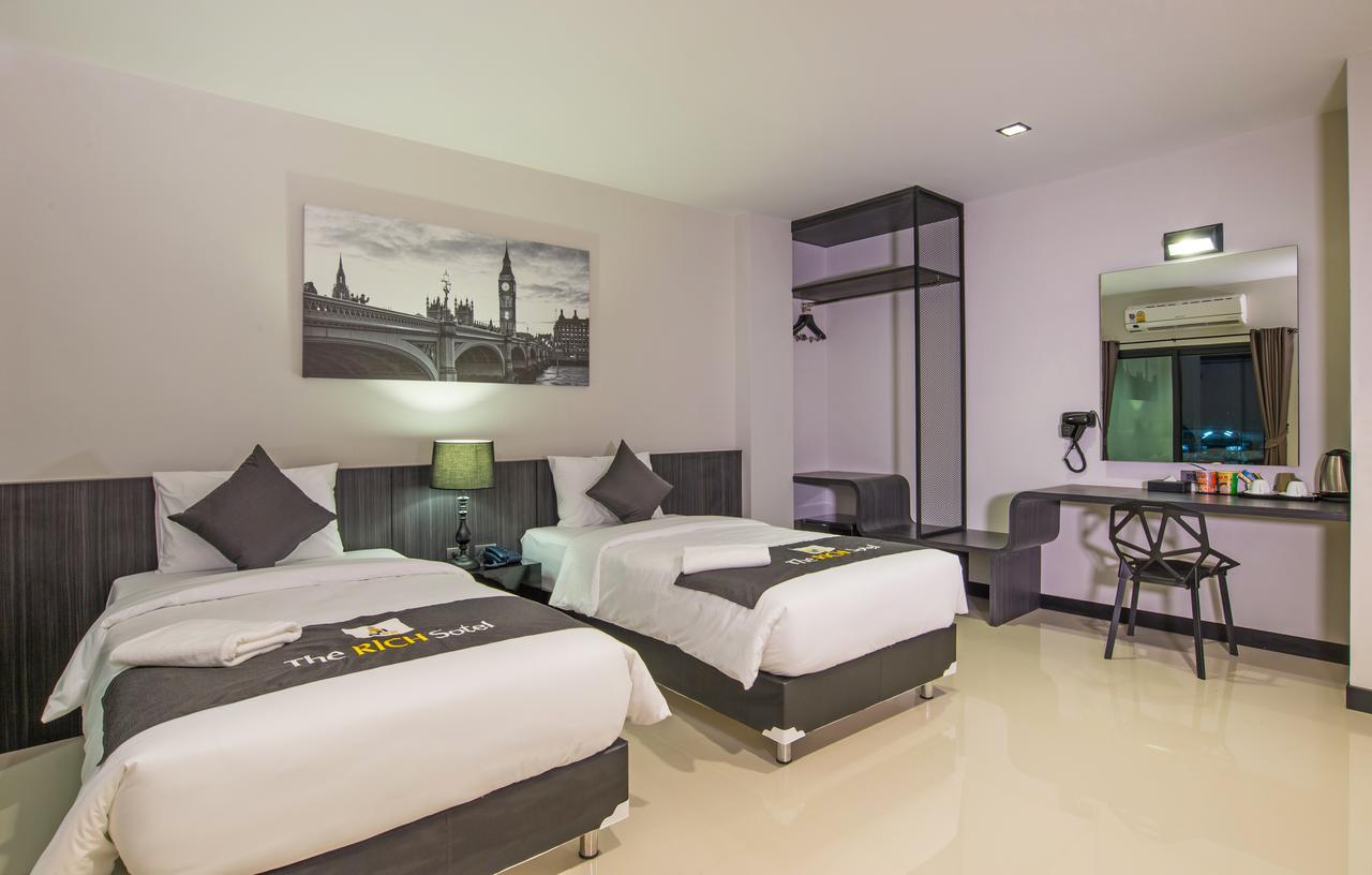 The Rich Sotel Krabi Bagian luar foto